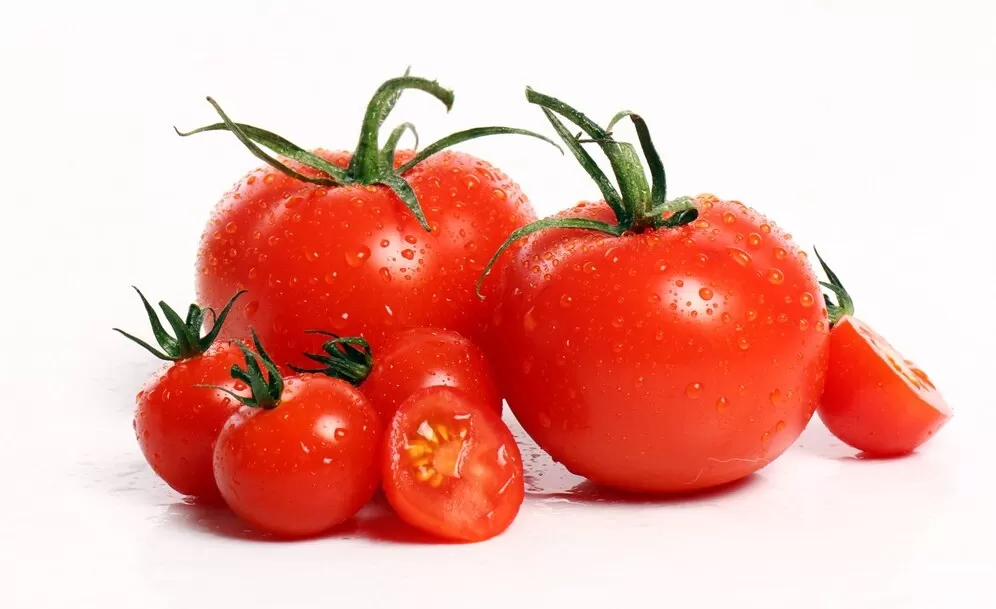 Manfaat Luar Biasa Konsumsi Tomat untuk Kesehatan Mata Anda