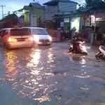 Ratusan Warga Korban Banjir di Kerinci dan Sungai Penuh Dievakuasi