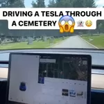 Kendarai Tesla Di Kuburan Pada Malam Hari, Selebgram Amerika Serikat Ini Temui Hal Mistis