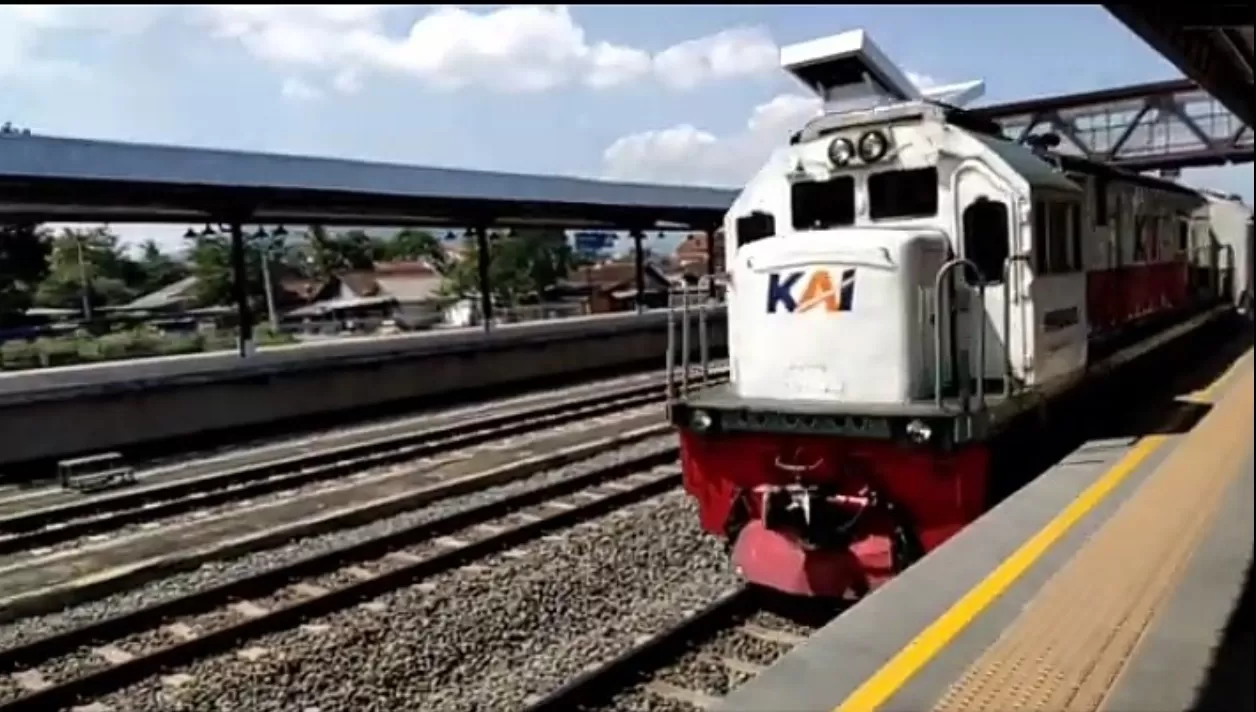 Tidak Ada Gangguan Perjalanan KA di Jalur Pantura Imbas Kecelakaan KA Turangga dan Commuterline Bandung Raya