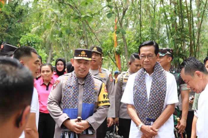 Kapolri dan Gubernur DIY Sri Sultan HB X Resmikan Sumur Bor di Gunungkidul
