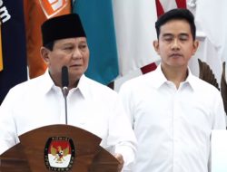Prabowo: Mas Anies Senyumnya Berat, Saya Pernah di Posisi Itu