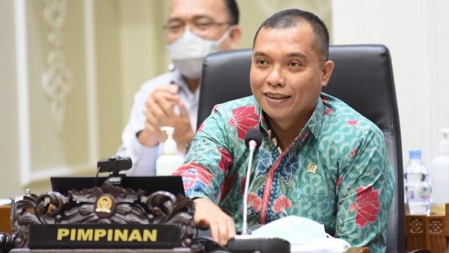 Imbauan Warung Madura Tak Buka 24 Jam, Komisi VI: Harusnya Diberlakukan untuk Minimarket, Bukan Toko Kecil