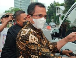 Masinton PDIP Sebut Jokowi Penguasa yang Menafikkan Konstitusi, Dinilai Tak Perlu Bertemu Megawati