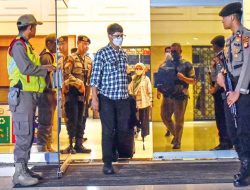 Hasil Penggeledahan di Ruang Setjen DPR, KPK Temukan Bukti Aliran Dana ke Tersangka kasus Rumah Jabatan