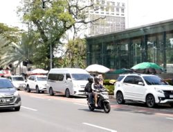 Heboh Tarif Parkir Mobil di Depan Istiqlal Rp 150 Ribu