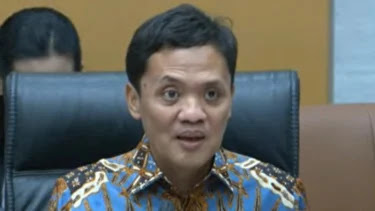 Viral Isu Jokowi Sodorkan Kaesang untuk Pilkada, Habiburokhman Pasang Badan 'Sentil' Habib Aboe Bakar